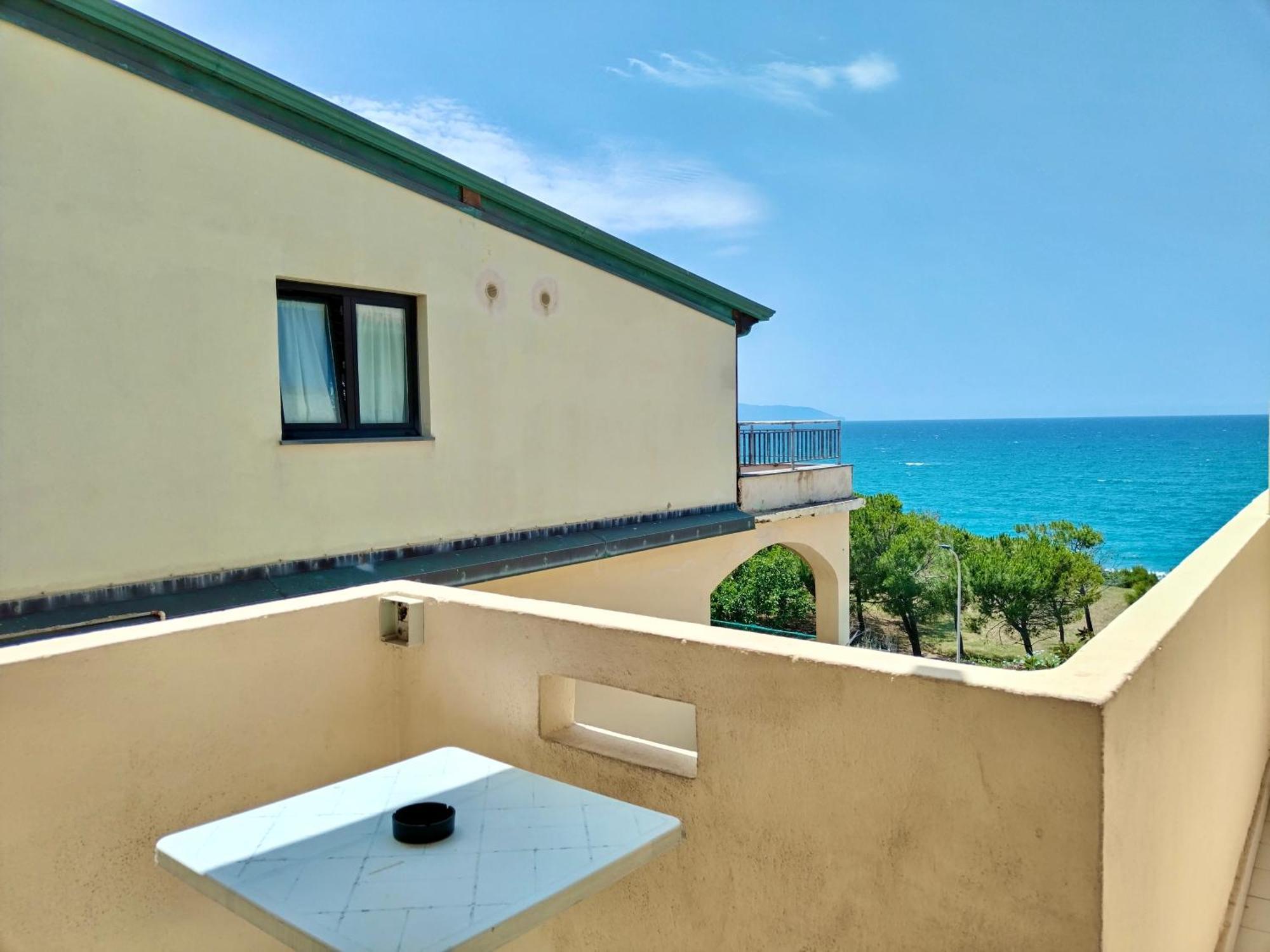 Poseidon Bay Residence Μιλάτσο Εξωτερικό φωτογραφία